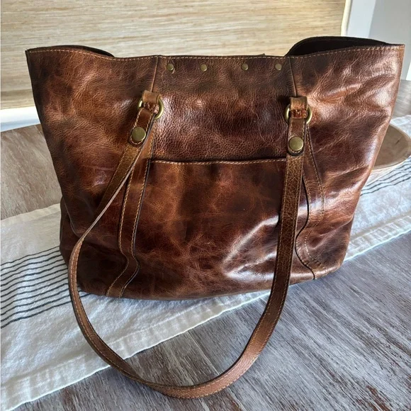 🌿🦋 Patricia Nash Benvenuto Distressed Leather Tote Bag - Picture 9 of 14